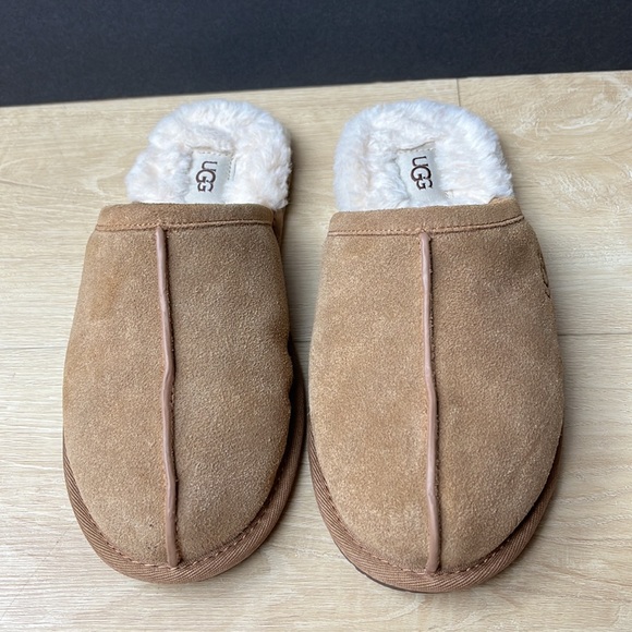 UGG Pearle Faux Fur Lined Scuff Slippers womens size 7 US - Picture 4 of 8